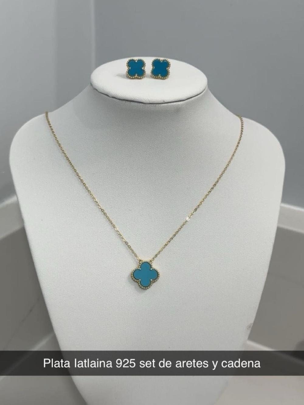 Turquoise Clover Necklace and Stud Earrings Set - 925 Sterling Silver